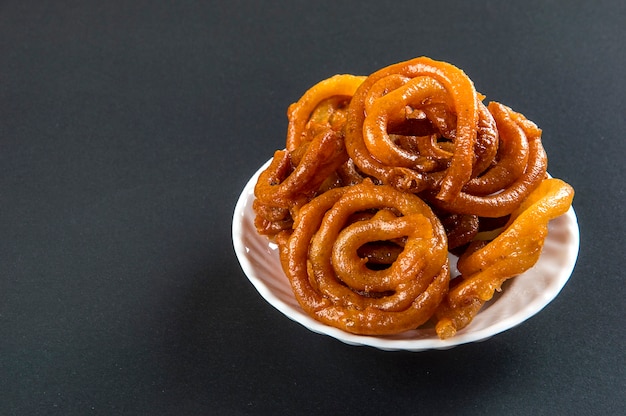 Jalebi, indisches Dessert Jalebi oder Imarti