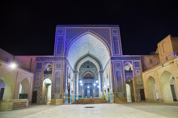 Jameh Moschee in Yazd nachts, der Iran