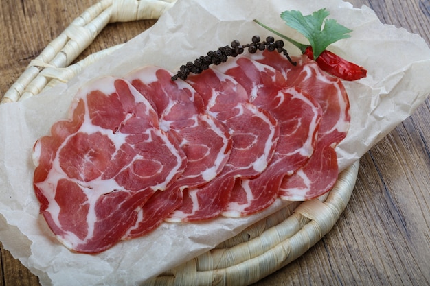 Jamón italiano