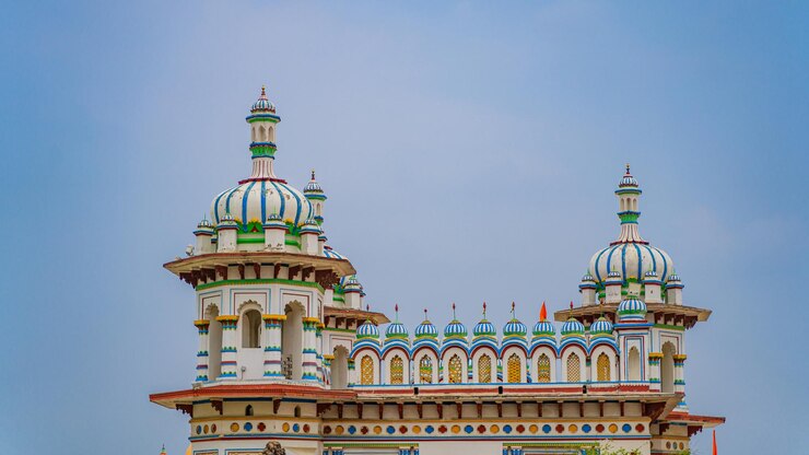 Janaki Mandir es un templo hindú dedicado a la diosa Sita que se encuentra en Janakpur Nepal
