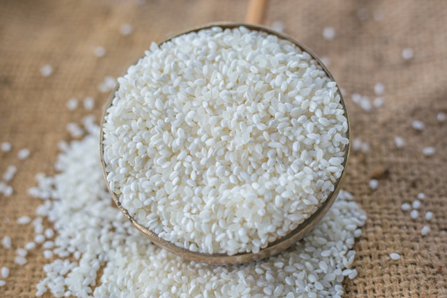 Japanischer Reis, kleiner gemahlener Reis
