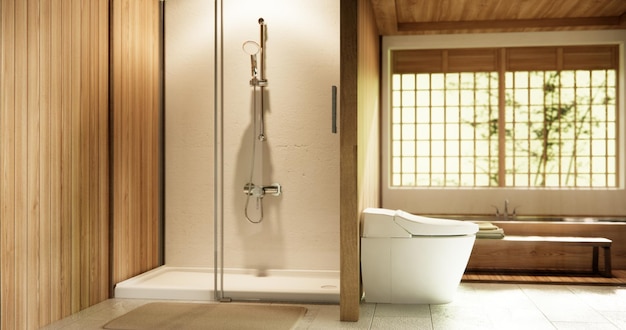 Japanisches Badezimmer aus Holz im modernen Onsen-Minimalstil