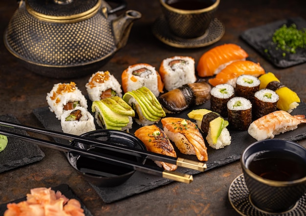 Japanisches Sushi-Essen