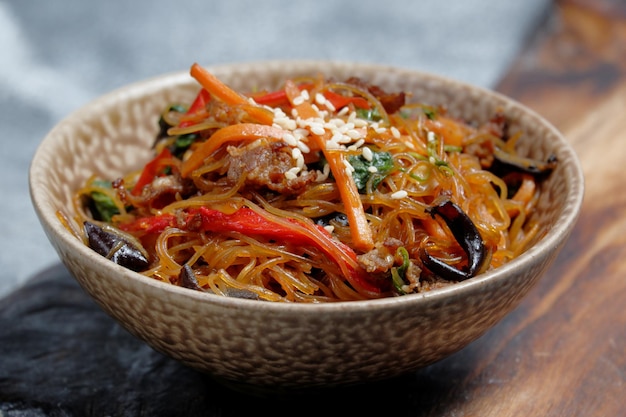 Japchae koreanische authentische Küche