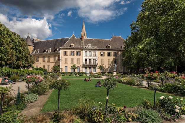 Jardin de ville city park em grenoble