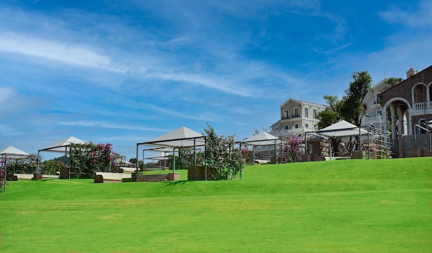 Jardín de restaurante de mesa