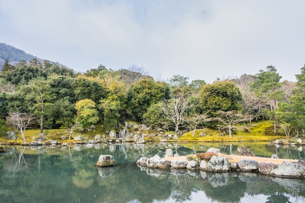 Jardín Zen del Templo Tenryu-ji, Arashiyama, Kyoto, Japón.