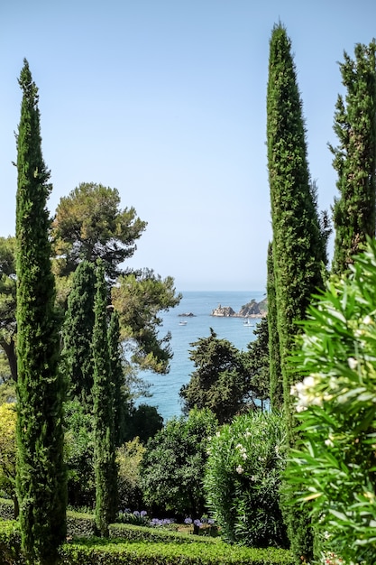 Jardines de Santa Clotilde, Cataluña