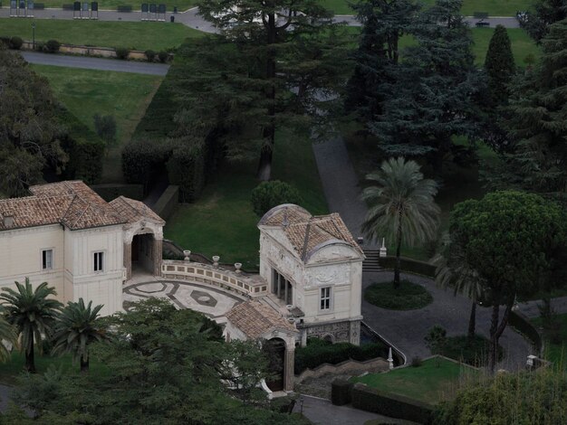 jardins do vaticano, basílica de são pedro, vista de roma, detalhe do telhado