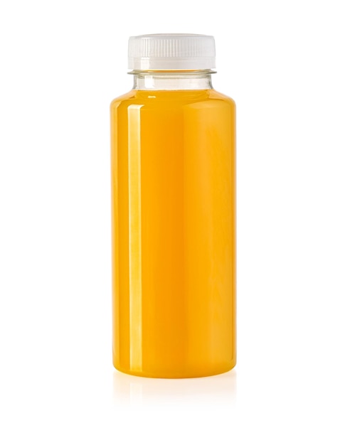 Jaro de botella de jugo amarillo naranja sobre fondo blanco aislado listo para el embalaje del producto de su diseño