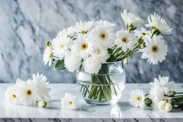Foto un jarrón de flores con flores blancas en él