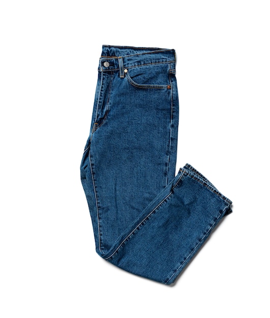 Jeans azuis em um fundo branco vista de cima