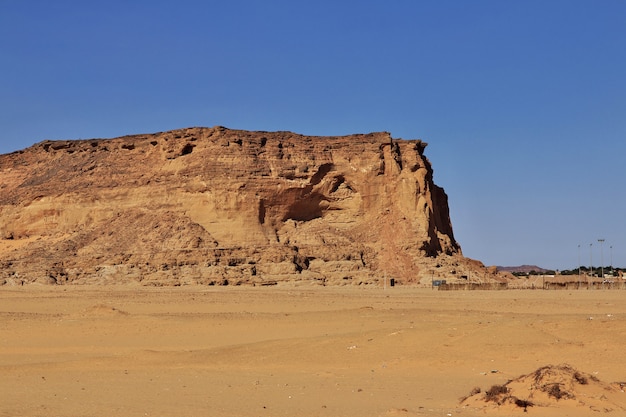 Jebel Barkal es la montaña sagrada en Sudán