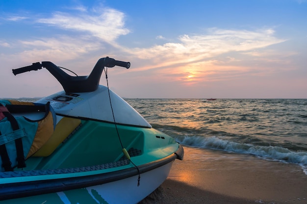 Jet-Ski am Strand