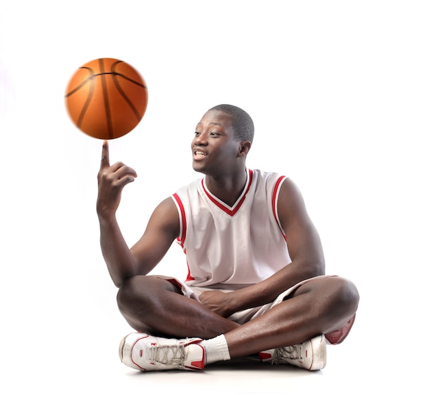 Jogador basquetebol, tocando, com, um, bola