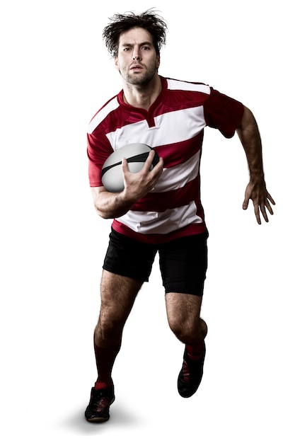 Jogador de rugby em um uniforme vermelho correndo.