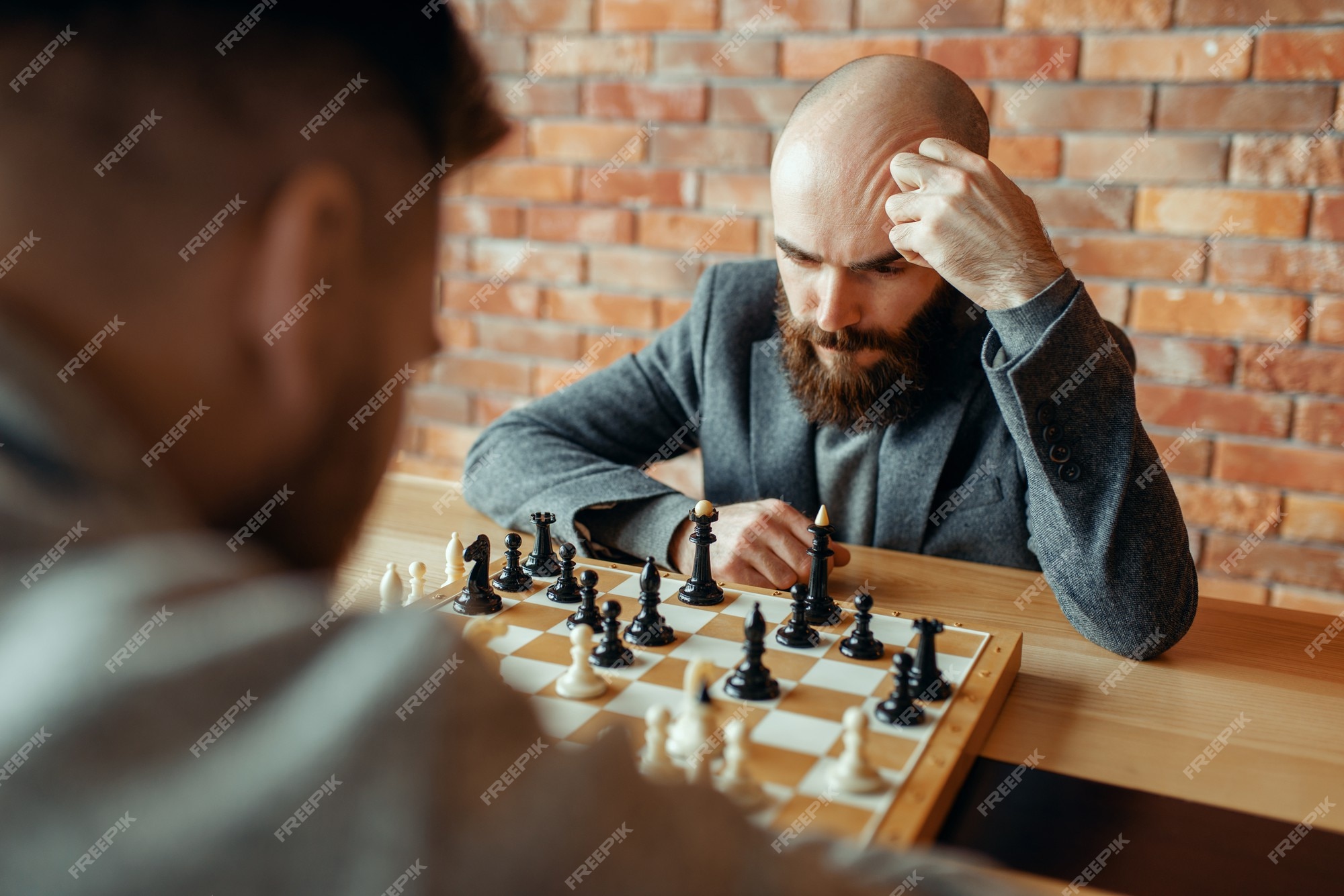 Jogador De Xadrez Faz Movimento Imagem de Stock - Imagem de homens,  batalha: 235556467