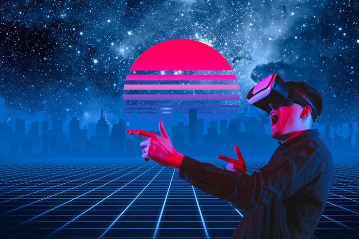 Foto jogando vr. fundo bonito, onda de synth e onda retro, estética futurista de vaporwave. ultravioleta, homem com dispositivo em néon brilhante. folheto elegante para anúncio, oferta, cores brilhantes e vista da cidade.