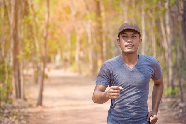 Jogging im Wald