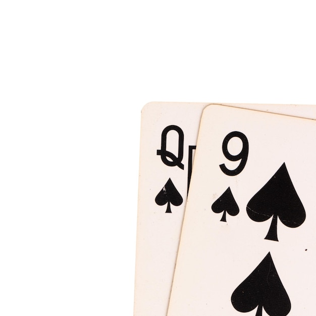 Jogo de cartas 9 Baccarat Q 9 pontos de pica isolados em fundo branco