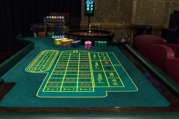 Jogo de cassino e ponto de vista do jogo de pôquer do conceito de entretenimento
