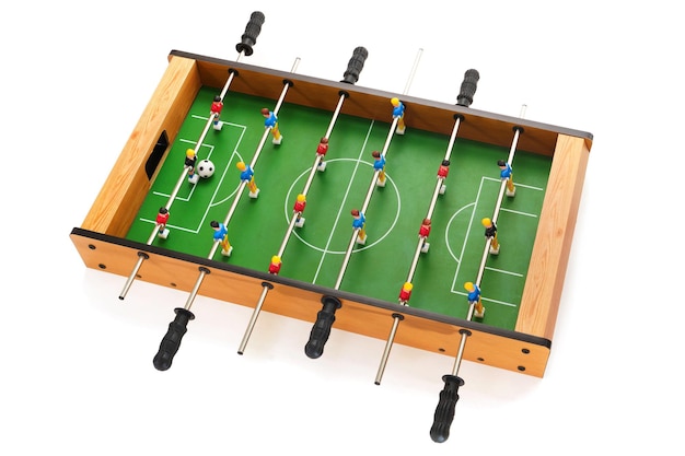 Jogo de futebol de mesa isolado no fundo branco