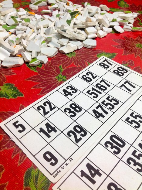 Jogo de tombola napolitana Jogo tradicional de Natal semelhante ao bingo