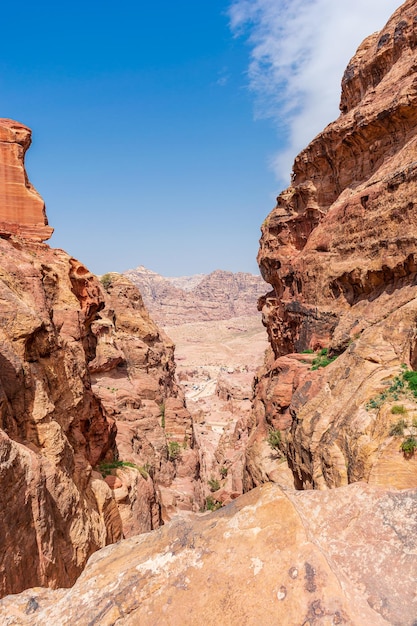 Jordan Trail in den Bergen von Petra Tageslandschaft an einem sonnigen hellen Tag