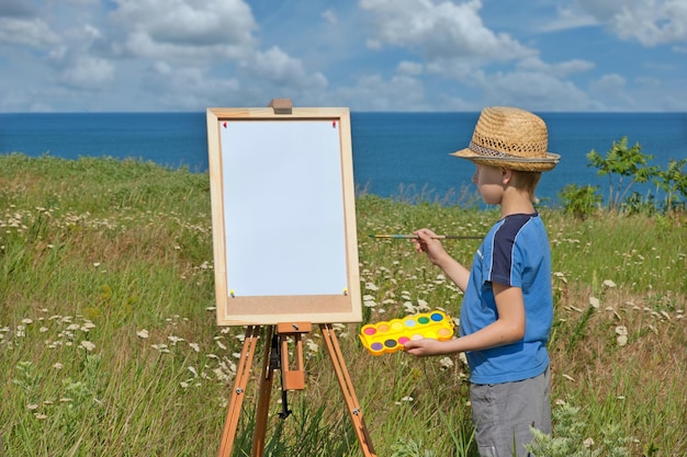 Jovem artista iniciando seu trabalho