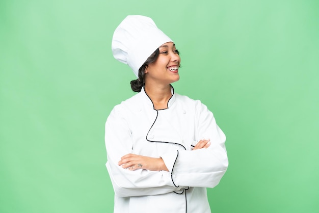Jovem chef mulher argentina sobre fundo isolado feliz e sorridente