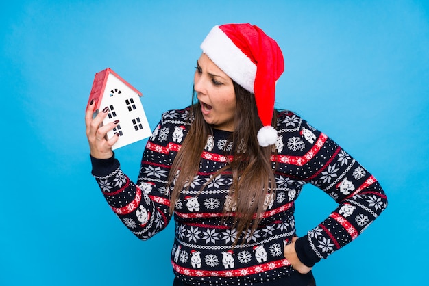 Foto jovem comemorando o dia de natal