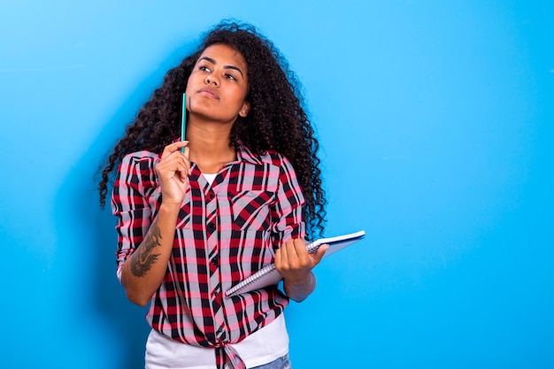 jovem estudante africana