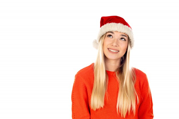 Jovem mulher com chapéu de Natal