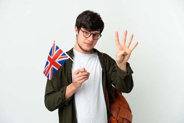 Jovem russo segurando uma bandeira do reino unido