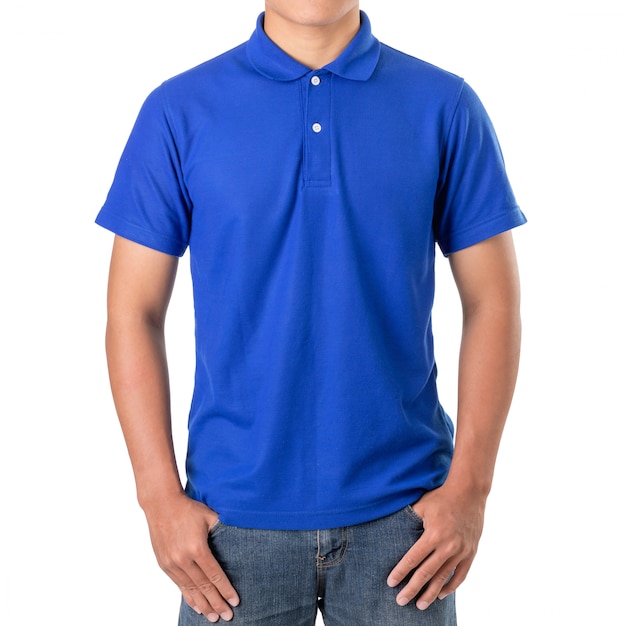 Joven asiático llevar una camiseta polo azul