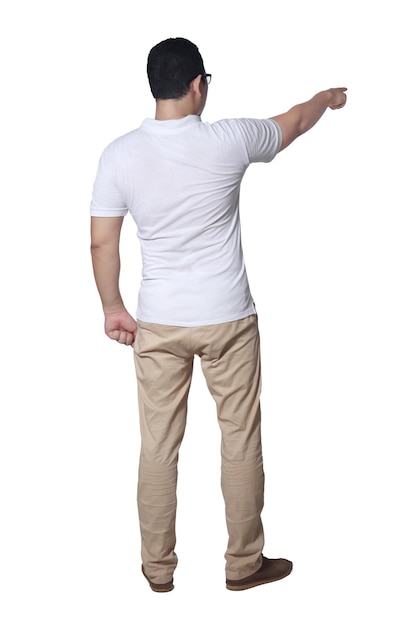 Foto joven con camisa blanca casual apuntando hacia adelante gesto vista trasera retrato de cuerpo completo