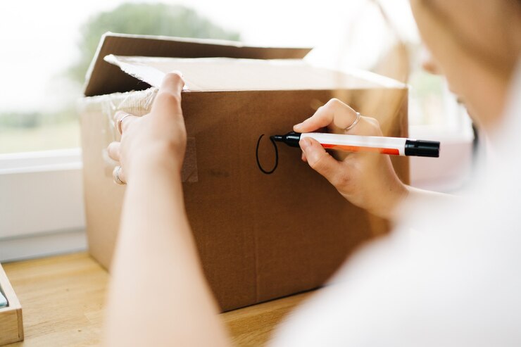 Foto joven empresario adolescente propietario de un negocio trabajar en casa estilo de vida de generación alfa cal telefónico