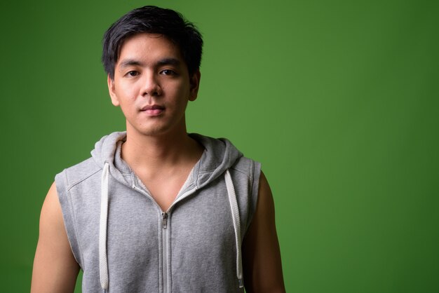 joven filipino guapo