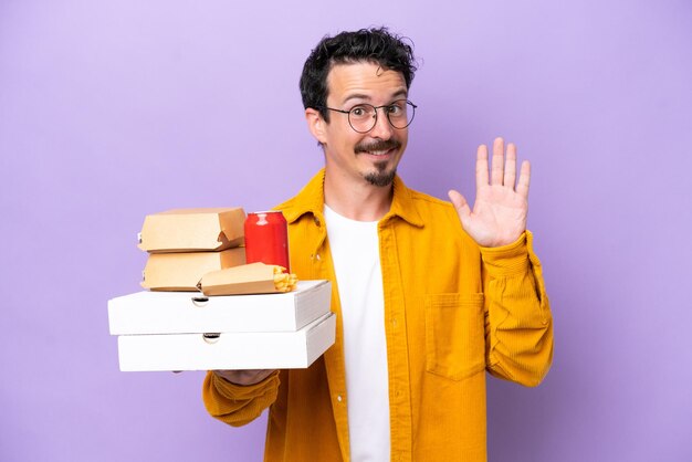 Foto joven hombre caucásico de origen aislado