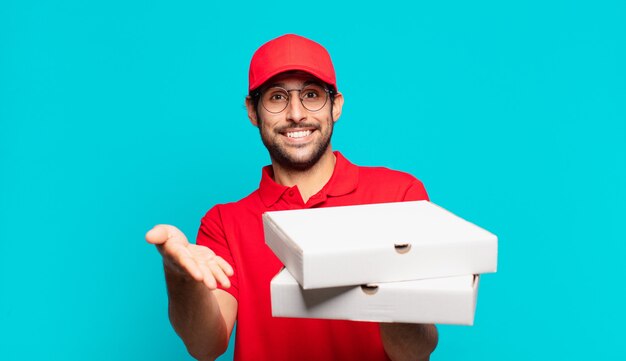 Joven indio entregar hombre feliz expresión