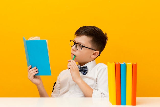 Joven, lectura, libro