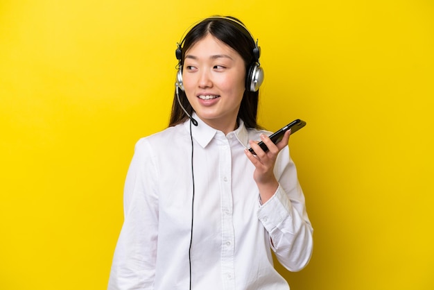 Joven, mujer china