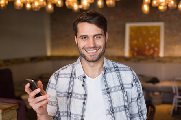 Joven en el teléfono