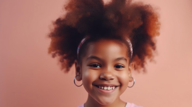 Una jovencita con una camiseta rosa que dice 'soy una niña'