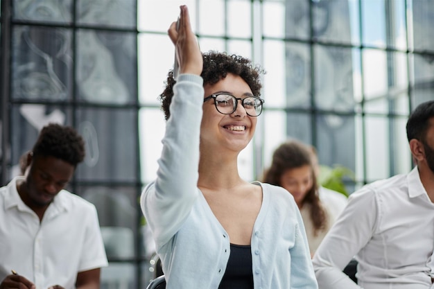 Jovens empresários numa entrevista de emprego