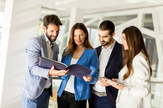 Jovens empresários