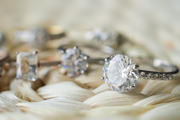 Joyas de diamantes anillos de boda cerrar