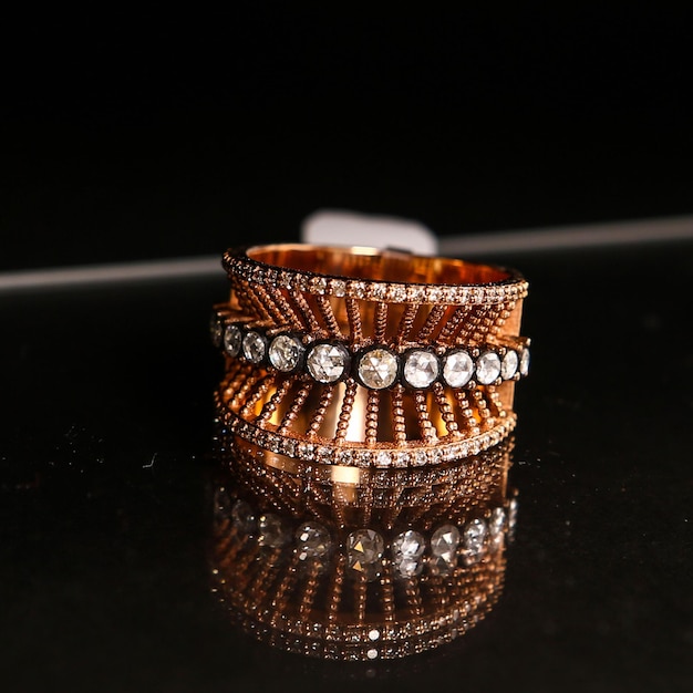 Joyas de oro y diamantes de lujo