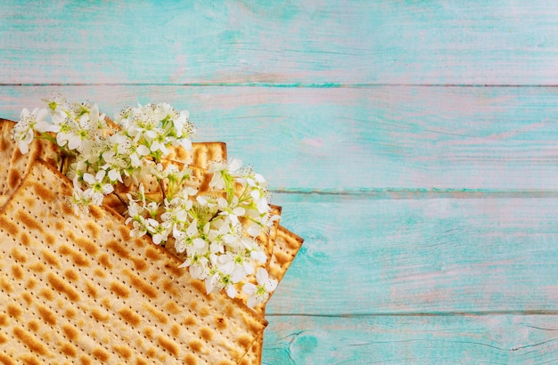 Judaísmo religioso en la Pascua judía de matza