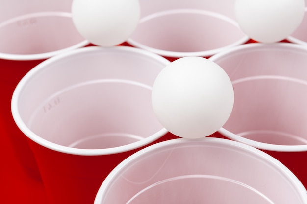 Juego de cerveza pong